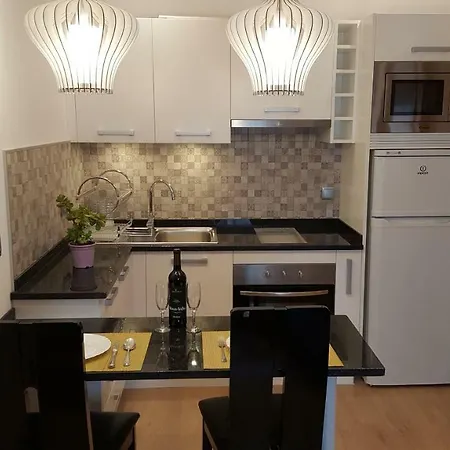 Appartement Cardoso Ii. A 5 Minuto A Pe Da Do Peneco *