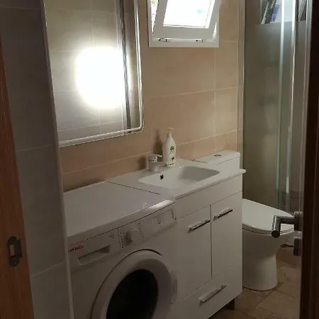 Cardoso Ii. A 5 Minuto A Pe Da Do Peneco Apartament